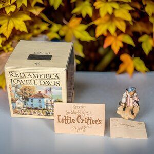 Lowell Davis Hittin' the Sack figurine by Schmid, With Box and Papers ORIGINAL